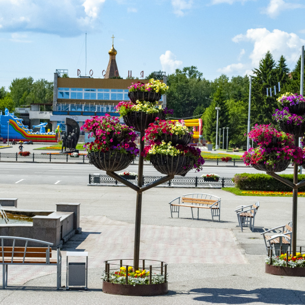 Северчане могут высказать предложение по благоустройству Театральной площади и сквера им. П.И. Чайковского